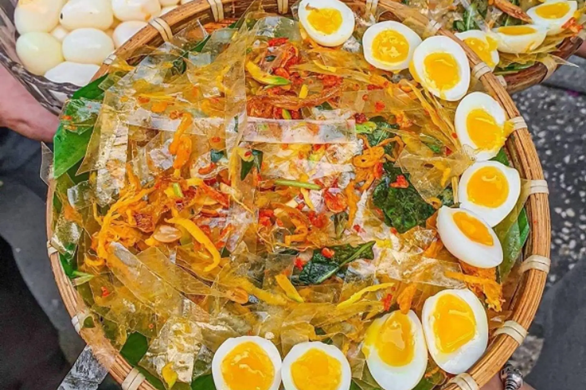 B&aacute;nh tr&aacute;ng trộn